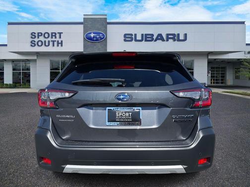 2025 Subaru Outback Touring XT