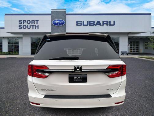 2023 Honda Odyssey Elite