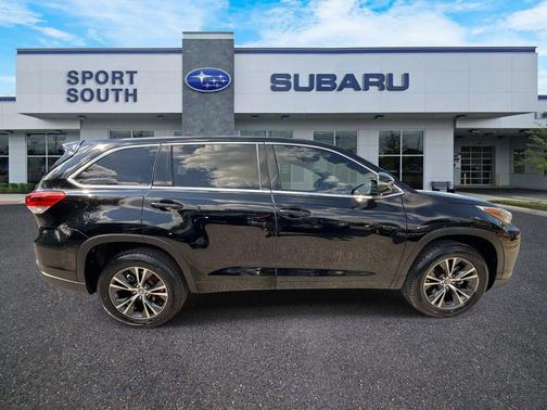 2017 Toyota Highlander LE Plus