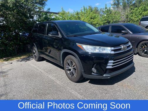 2017 Toyota Highlander LE Plus