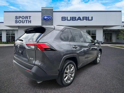2023 Toyota RAV4 XLE Premium