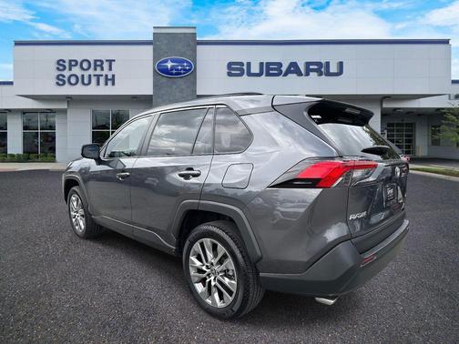 2023 Toyota RAV4 XLE Premium