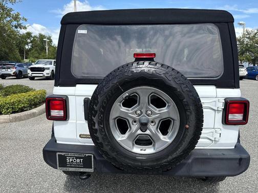 2021 Jeep Wrangler Sport
