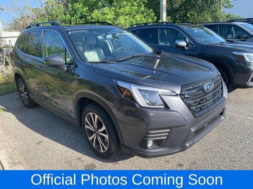 Magnetite Gray Metallic 2024 Subaru Forester Limited