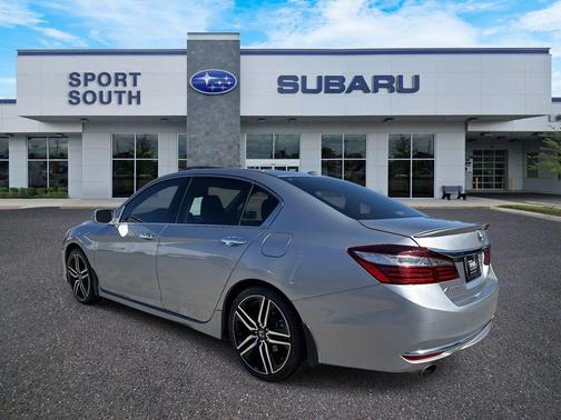 2017 Honda Accord Touring V6