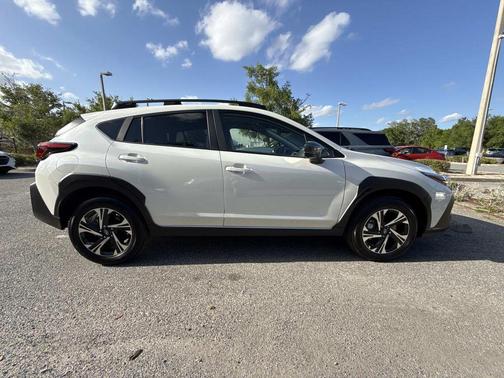Crystal White Pearl 2025 Subaru Crosstrek Premium