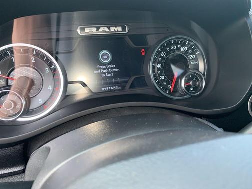 2024 RAM 3500 Laramie Mega Cab 4x4 6'4' Box