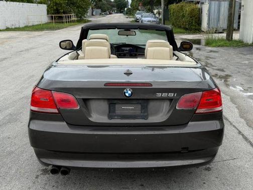 Brown 2010 BMW 328 i
