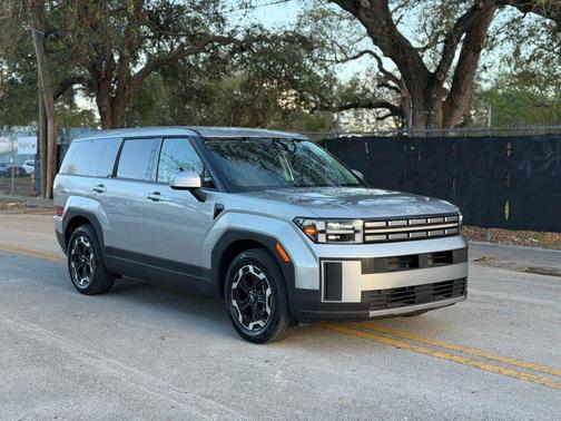 2025 Hyundai SANTA FE SE