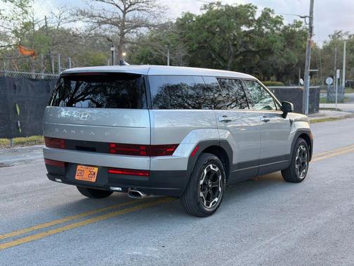 2025 Hyundai SANTA FE SE