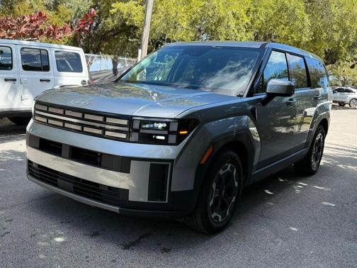 2025 Hyundai SANTA FE SE