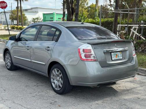 2011 Nissan Sentra 2.0 S