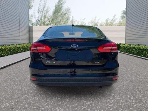 Black 2018 Ford Focus SEL
