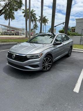 Pyrite Silver Metallic 2019 Volkswagen Jetta 1.4T R-Line