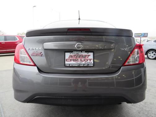 2017 Nissan Versa 1.6 SV