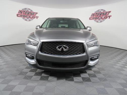 2017 INFINITI QX60 Base