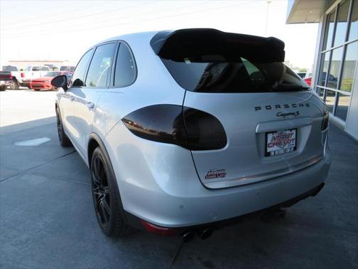 2012 Porsche Cayenne S