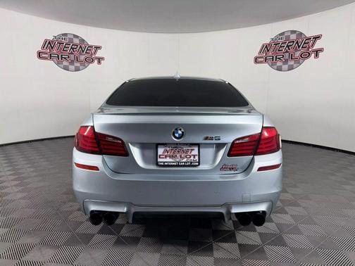 2013 BMW M5 Base