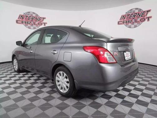 2018 Nissan Versa 1.6 SV