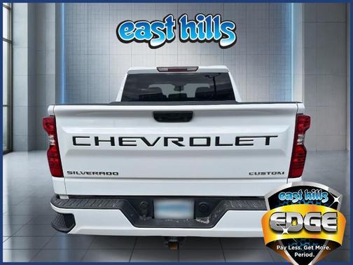 Summit White 2022 Chevrolet Silverado 1500 Custom