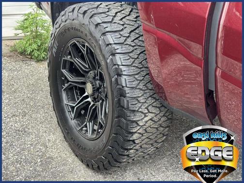 Delmonico Red Pearlcoat 2023 RAM 1500 Big Horn