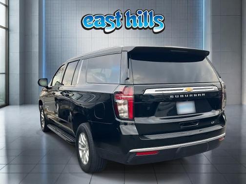 2024 Chevrolet Suburban LT