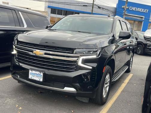 2024 Chevrolet Suburban LT