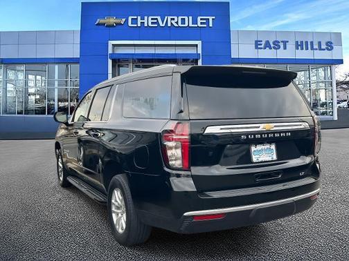 2024 Chevrolet Suburban LT