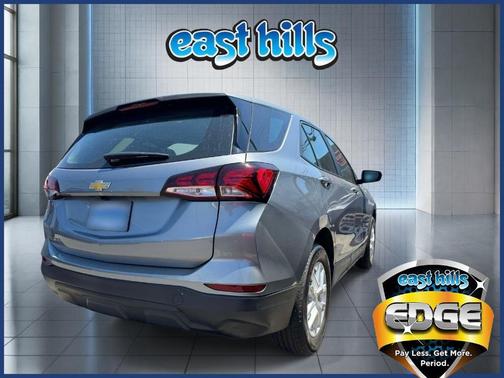 Sterling Gray Metallic 2023 Chevrolet Equinox LS