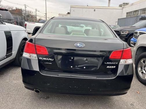 2013 Subaru Legacy 2.5i Premium