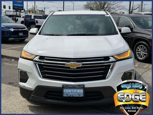 2022 Chevrolet Traverse LT Leather