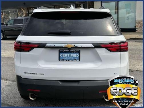 2022 Chevrolet Traverse LT Leather