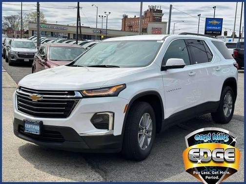 2022 Chevrolet Traverse LT Leather