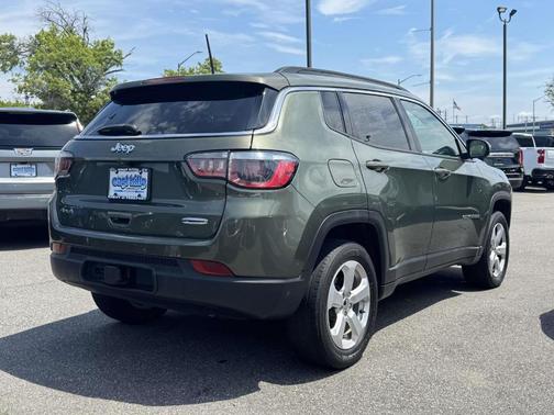 Olive Green Pearlcoat 2018 Jeep Compass Latitude