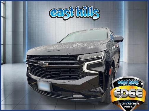 2023 Chevrolet Suburban RST