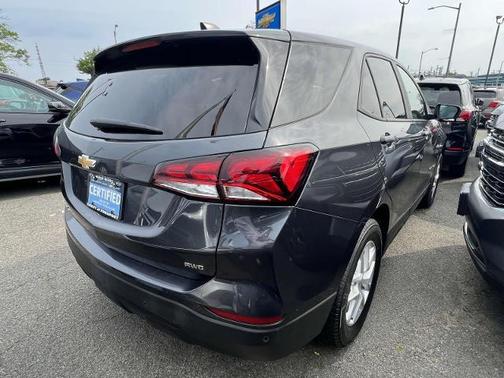 2022 Chevrolet Equinox LS