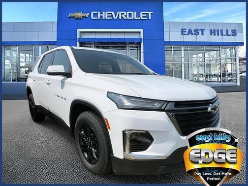 2022 Chevrolet Traverse LT Leather