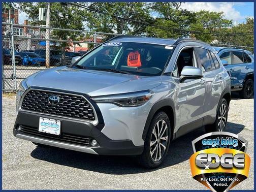 2023 Toyota Corolla Cross XLE