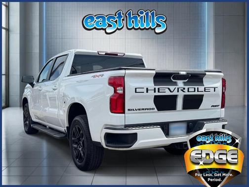 Summit White 2023 Chevrolet Silverado 1500 RST