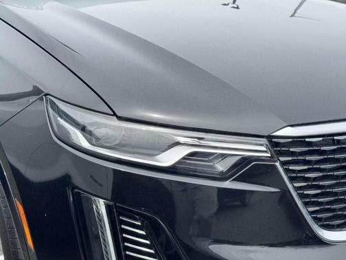 Stellar Black Metallic 2024 Cadillac XT6 Luxury AWD