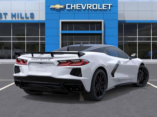 2026 Chevrolet Corvette Stingray w/2LT