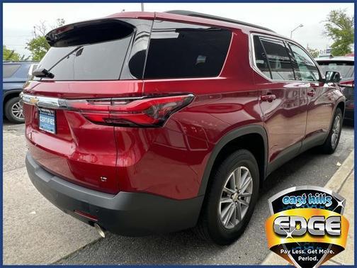2022 Chevrolet Traverse LT Cloth