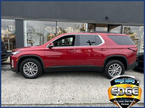 2022 Chevrolet Traverse LT Cloth