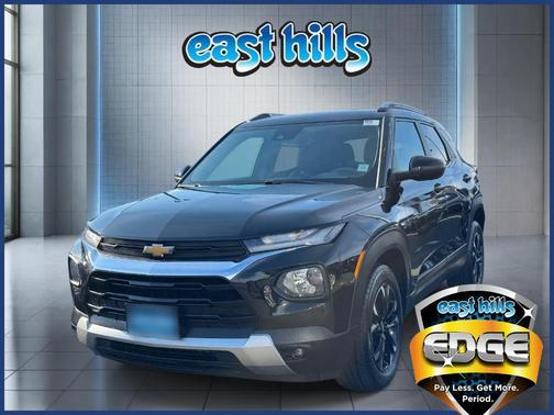 Mosaic Black Metallic 2023 Chevrolet Trailblazer LT