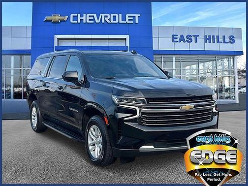 2023 Chevrolet Suburban LT