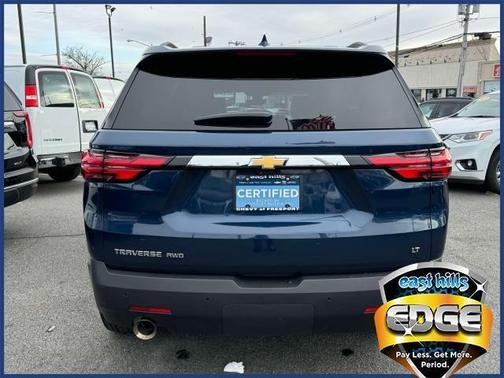 2022 Chevrolet Traverse LT Leather