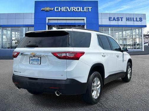 2021 Chevrolet Traverse LT Leather