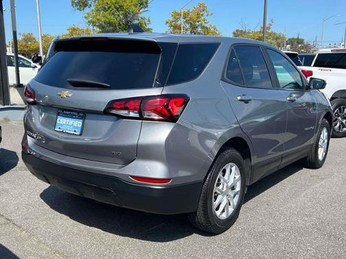 2023 Chevrolet Equinox LS