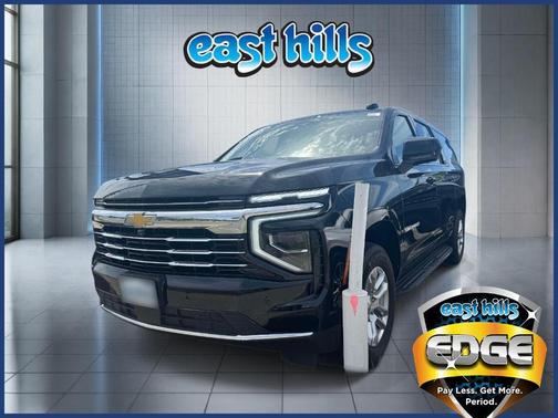Black 2025 Chevrolet Suburban LT