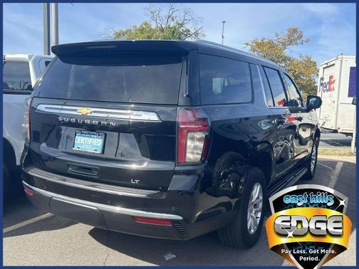 2022 Chevrolet Suburban LT